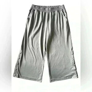 Aerie Woman’s High Waisted Side Snap Culottes Medium Gray